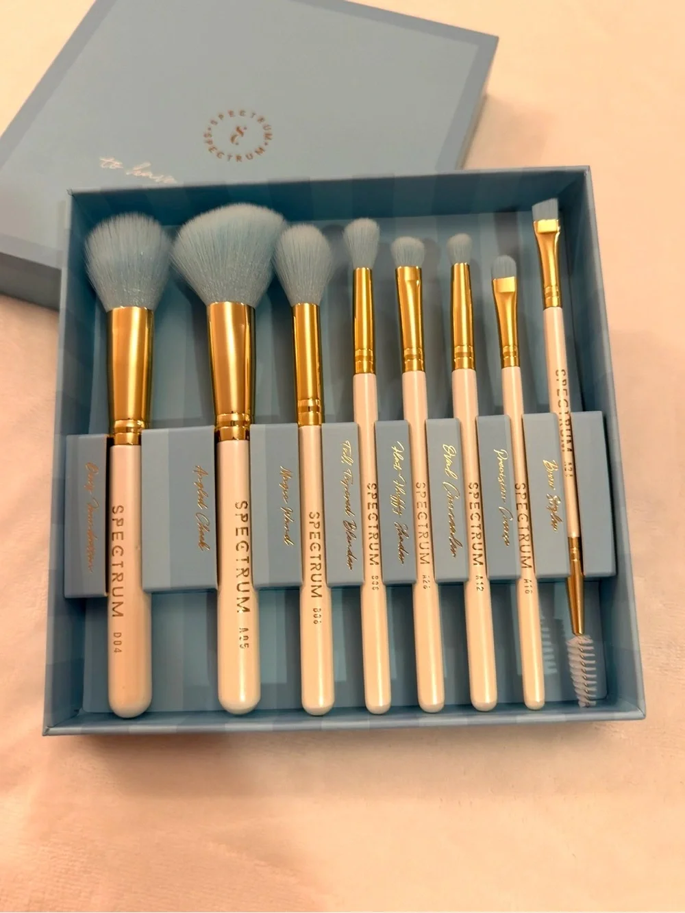 Spectrum Lux Makeup Brushes Blue Brush Set to have and to hold for bridal